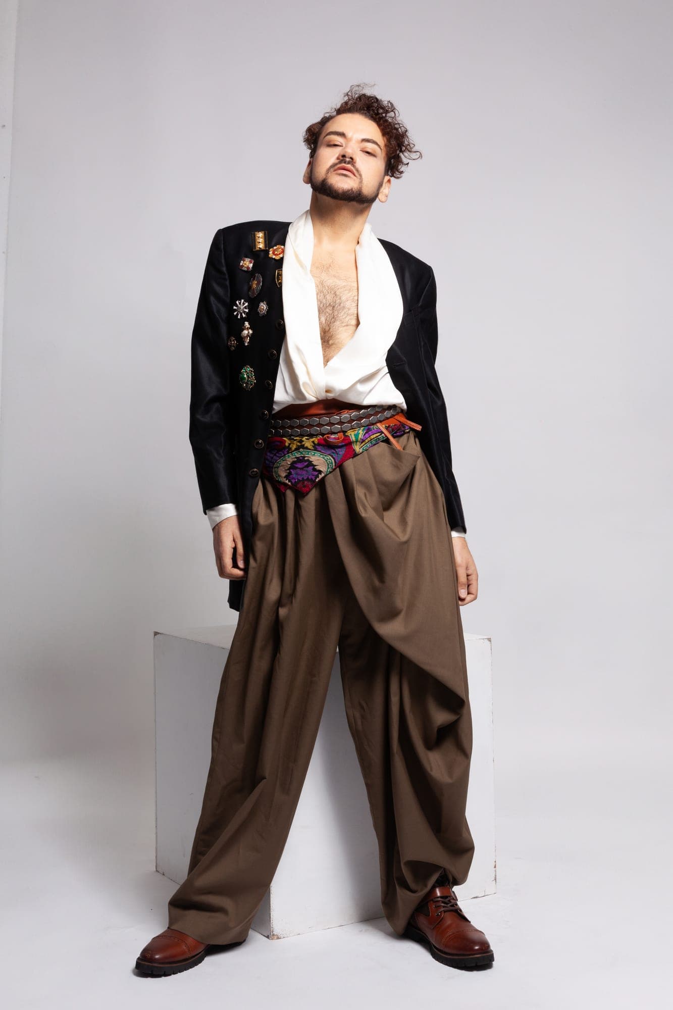 Ebro, editorial look