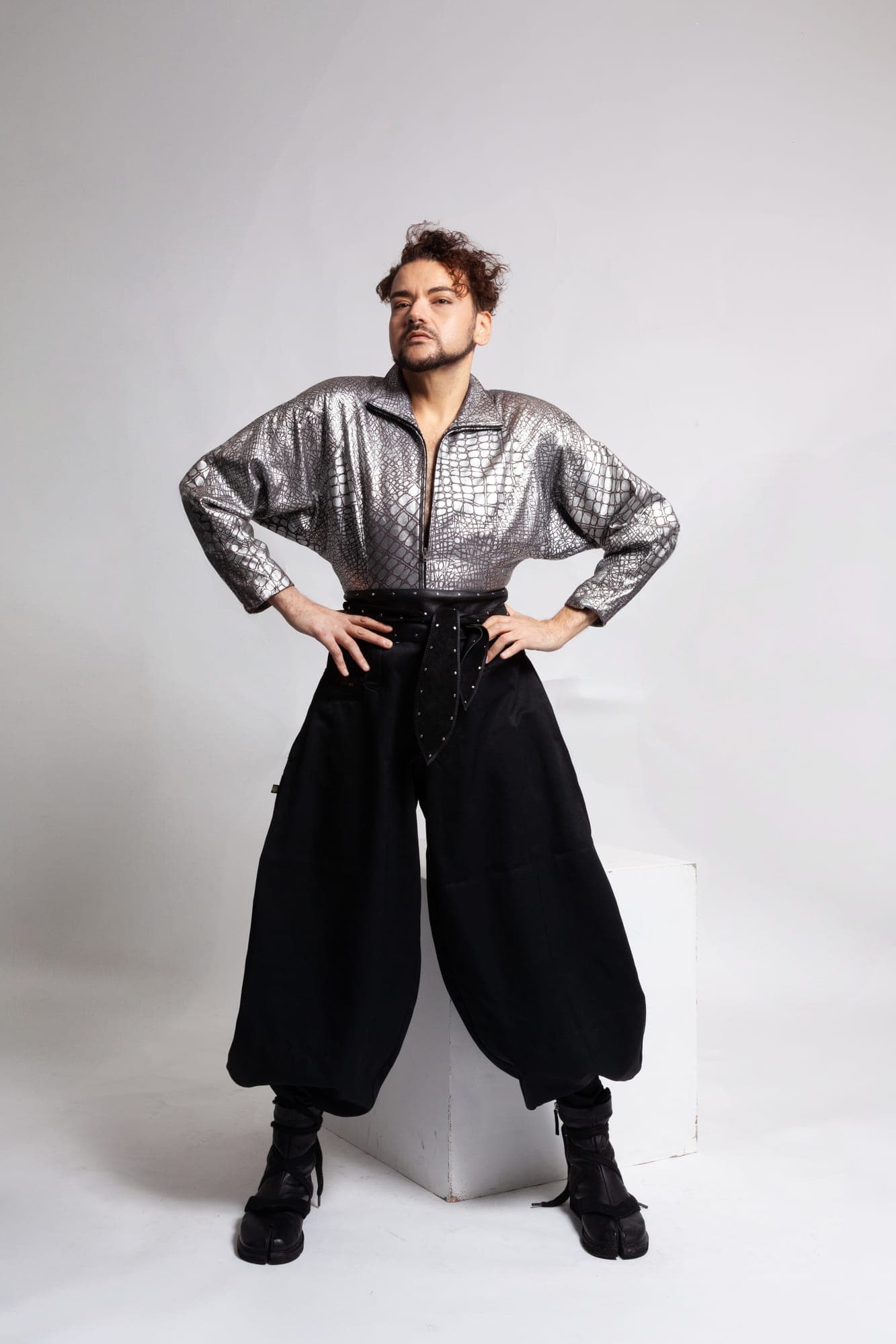 Ebro, silver look