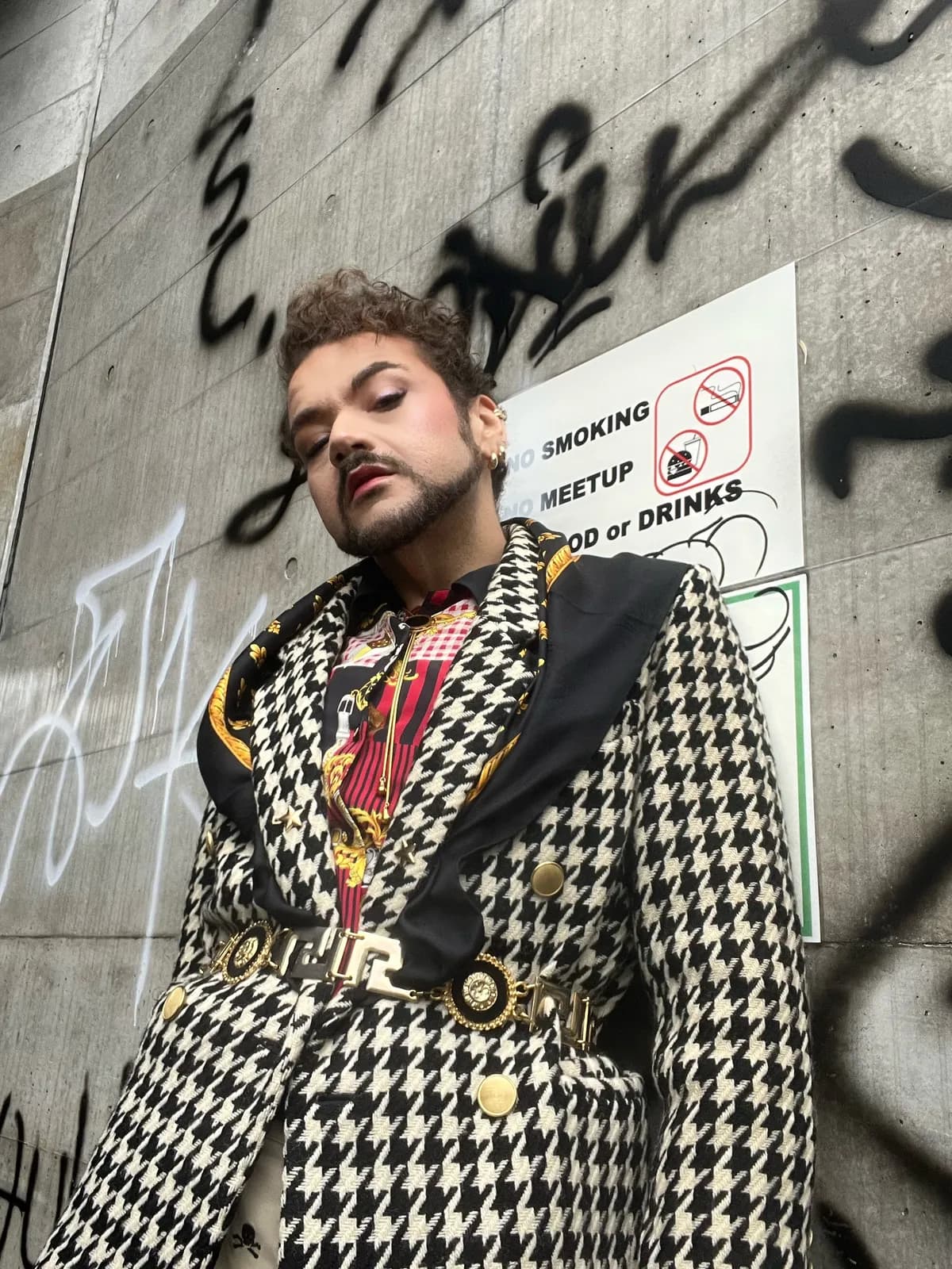 Ebro, street look