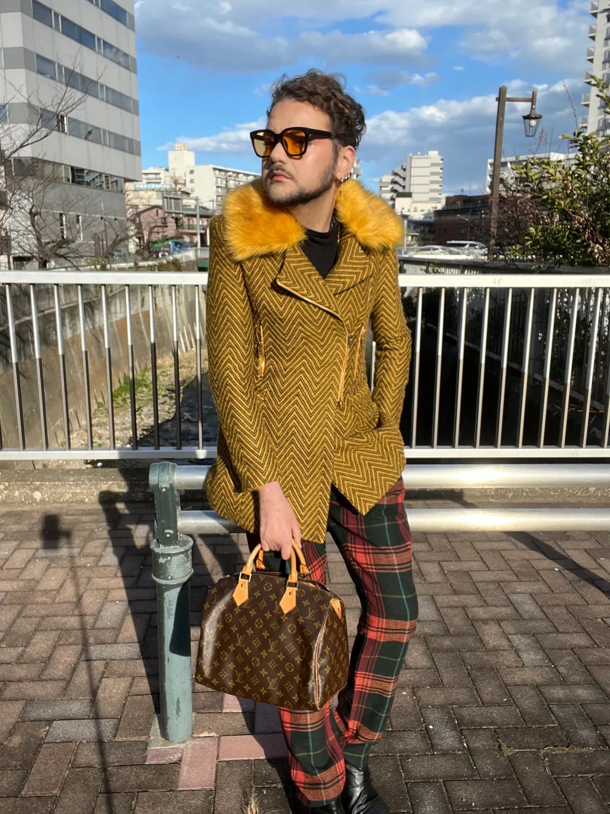 Ebro, street look